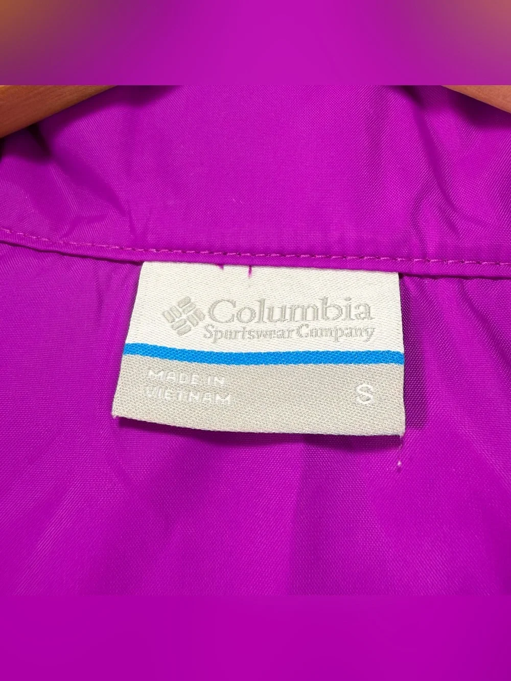 Columbia collapsable layerable